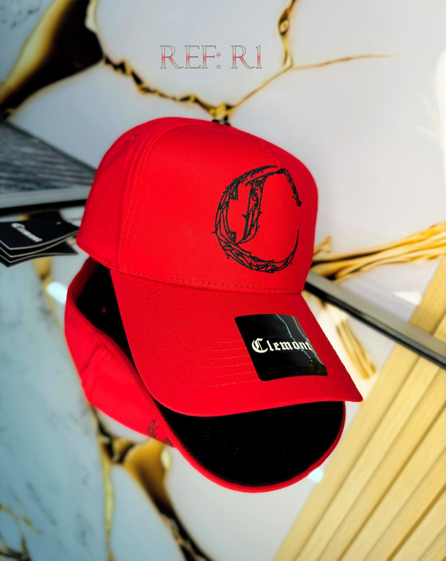 GORRAS CLEMONT COLOR ROJO CALIDAD 1.1